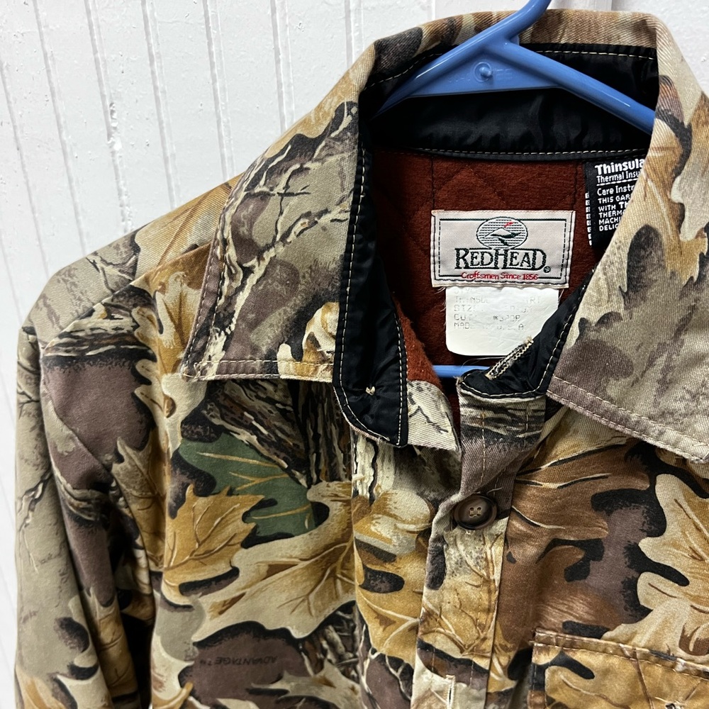 Men’s Medium RedHead Camo Hunting Button Down Jacket with Quilted Interior - Picture 3 of 12